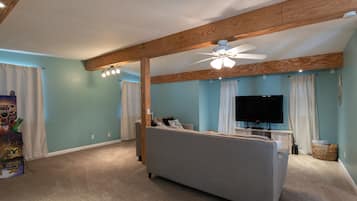 Smart TV, video games, DVD player, books