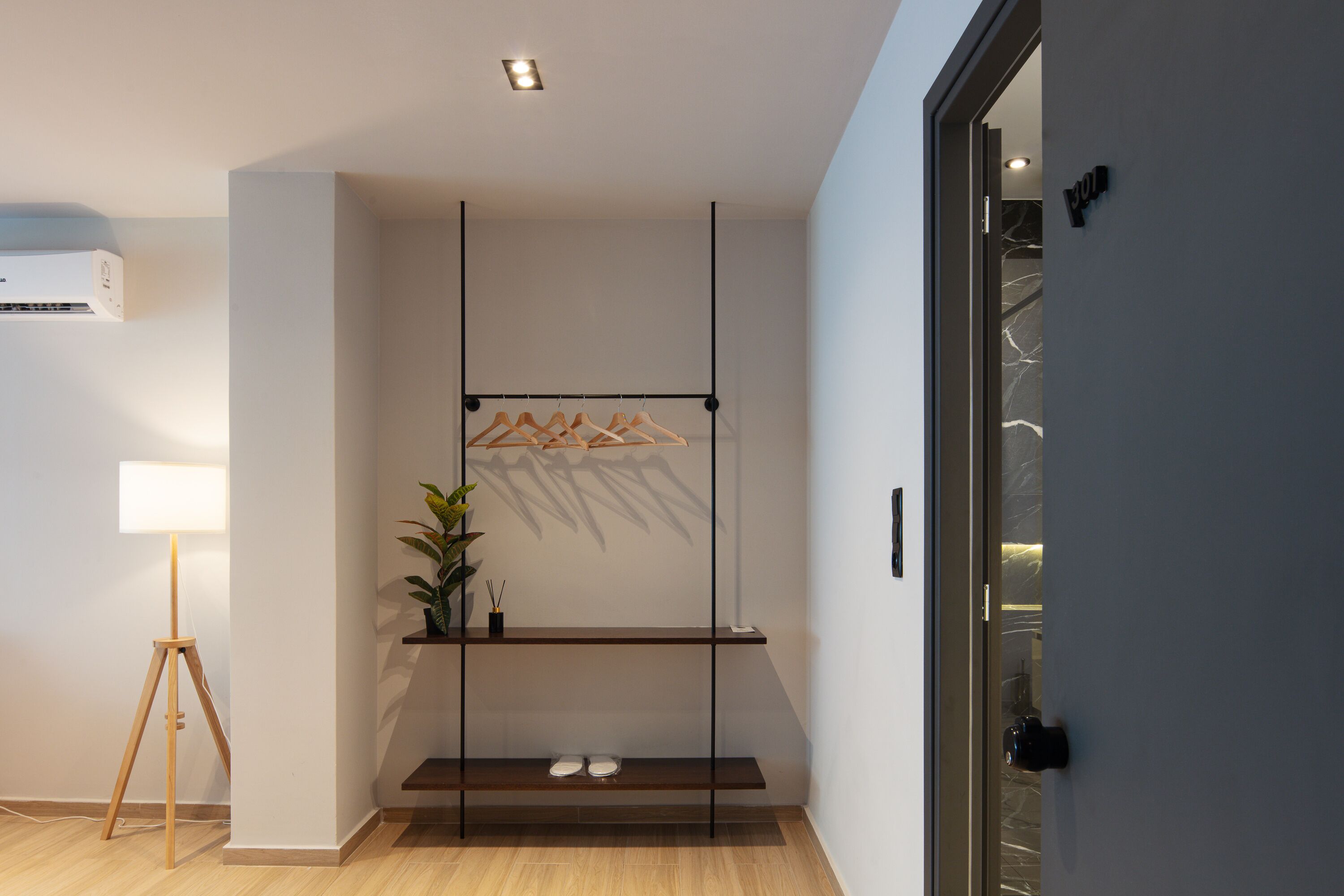 Photo - Athens Tower