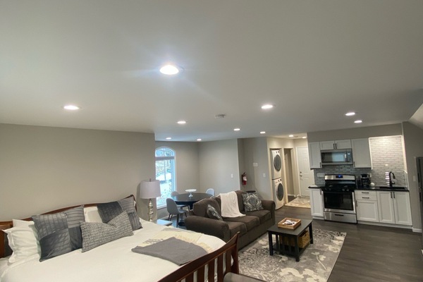 Welcome to the cozy Holcome Loft!