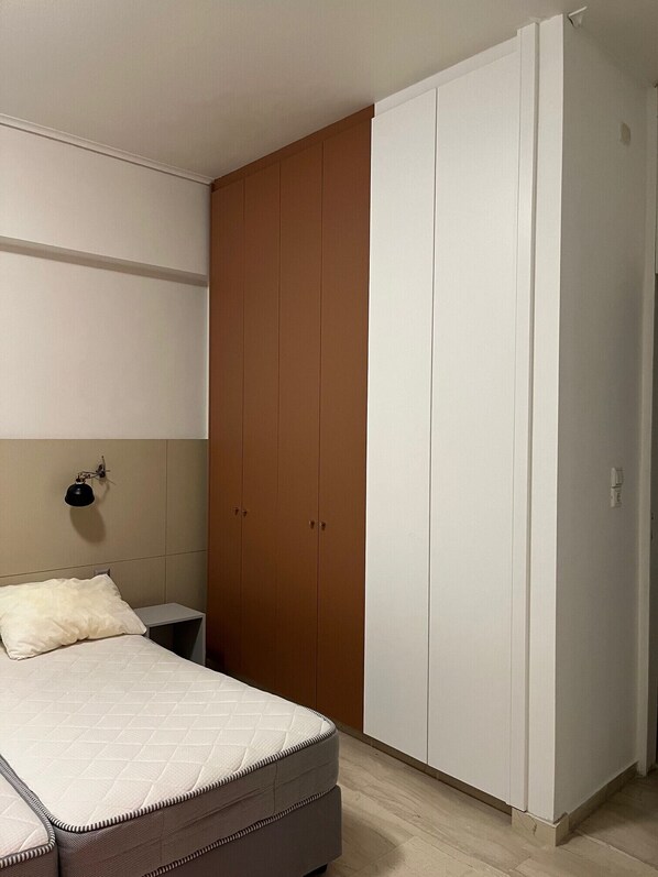 1 bedroom, iron/ironing board, free WiFi