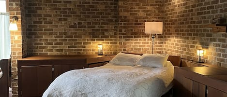 熨斗/熨衣板、免费 WiFi、床单