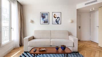 Deluxe Apartment, 1 Queen Bed with Sofa bed, Balcony, City View | Living area