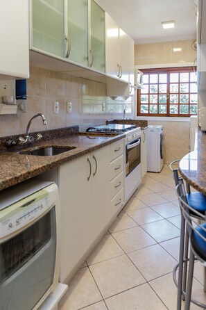 Departamento Confort | Cocina privada | Utensilios de cocina 