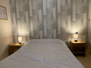 3 soverom og strykejern/-brett