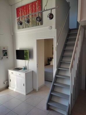 2 chambres, fer et planche à repasser, lit parapluie, Wi-Fi gratuit