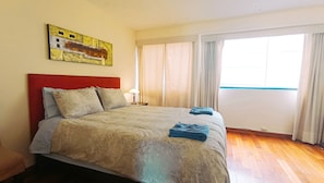 2 soverom, strykejern/-brett, wi-fi (inkludert) og sengetøy