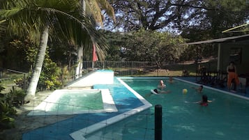 Alberca al aire libre