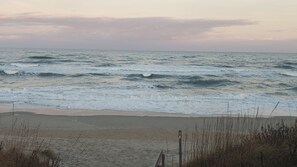 Una spiaggia nelle vicinanze, teli da spiaggia