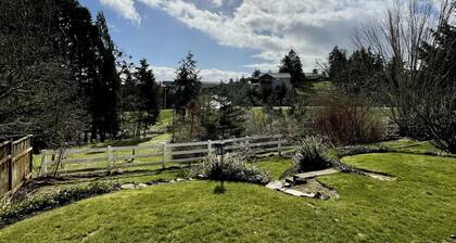 Private getaway in a beautiful neighborhood