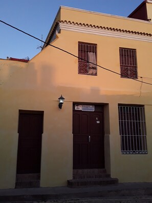 Façade de l’hébergement