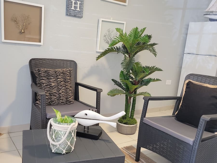 Standard Single Room | Living area