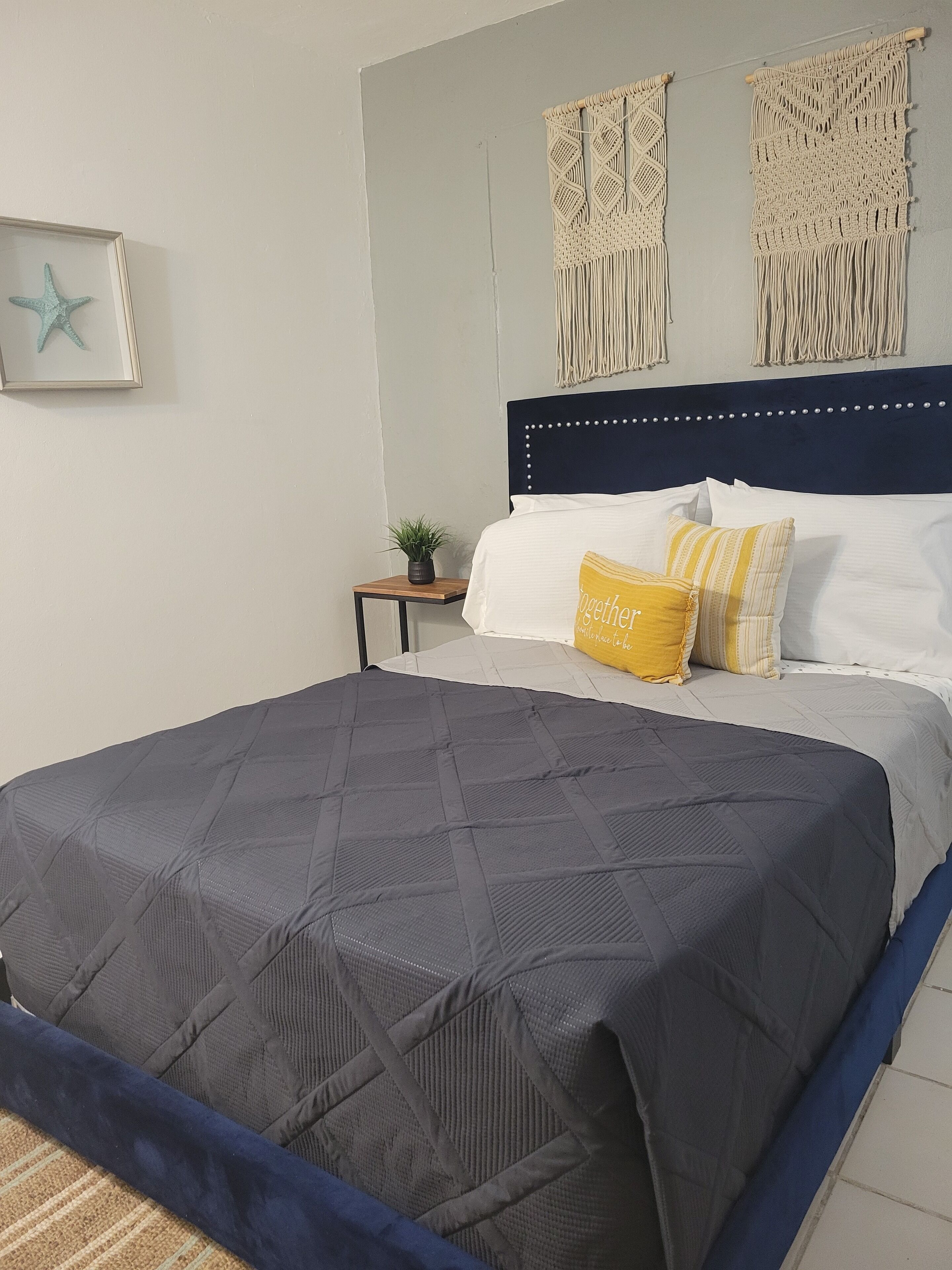 Standard Single Room | Individually decorated, individually furnished, laptop workspace