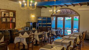 Colazione continentale a pagamento, servita tutte le mattine