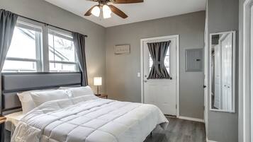 1 chambre, fer et planche Ă repasser, Wi-Fi gratuit, draps fournis