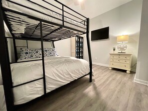 3 bedrooms, iron/ironing board, travel cot, free WiFi - Modern Beach Home with Golf Cart! Dog Friendly! (Carolina Beach)