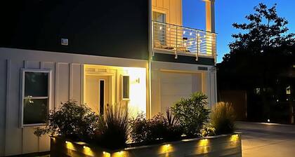 Modern Beach Home with Golf Cart! Dog Friendly!