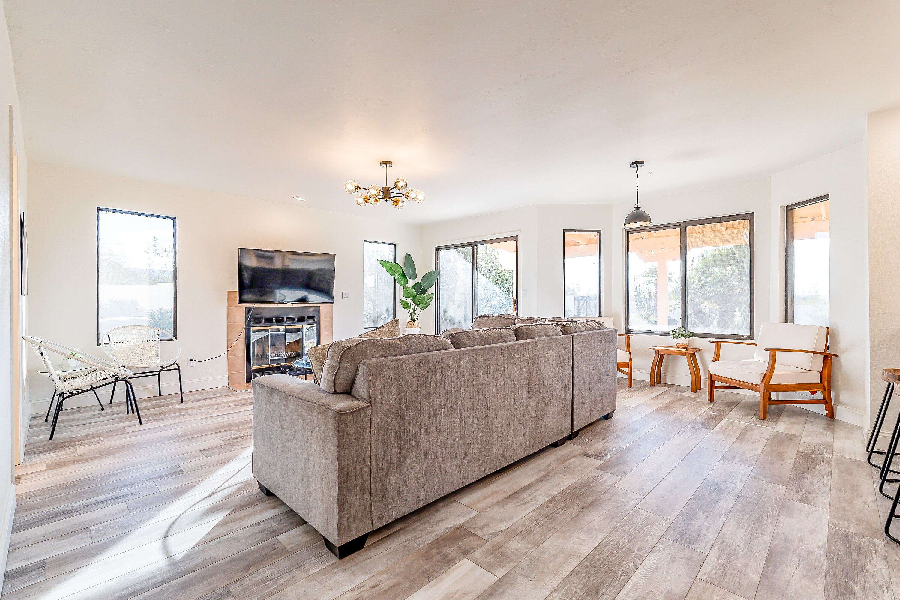 Älytelevisio, työhuone