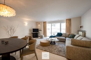 Televisie en een kantoor