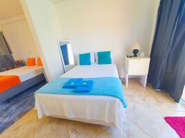 Quadruple Suite C2 | Frigobar, Wi-Fi de cortesia, roupa de cama