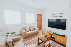 Villa | Sala de estar | Una televisión LCD