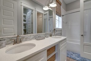 Casa (3 Bedrooms) | Interior