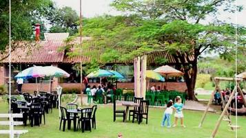Área para banquetes al aire libre