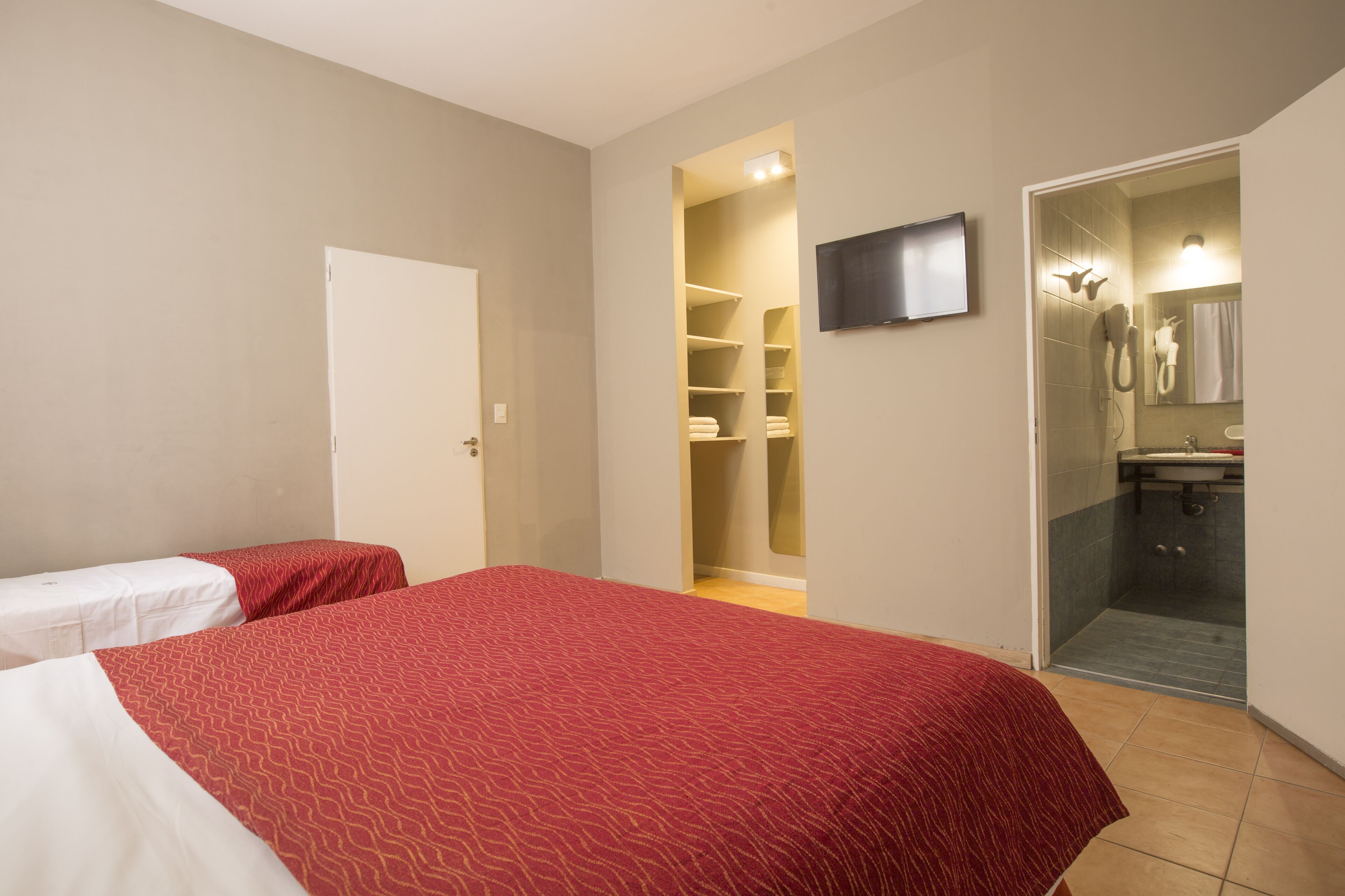 basic triple room | private kitchen