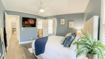 3 makuuhuonetta, silitysrauta/-lauta, ilmainen Wi-Fi, vuodevaatteet