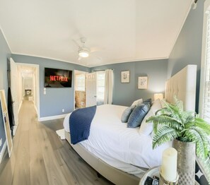 3 bedrooms, iron/ironing board, free WiFi, bed sheets