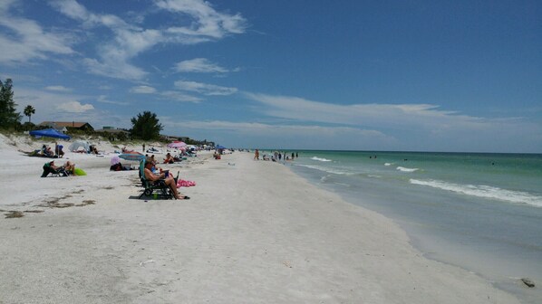 Beach nearby - Waterfront, Harbourside, Water Park, Beach, #3318 (Indian Rocks Beach)