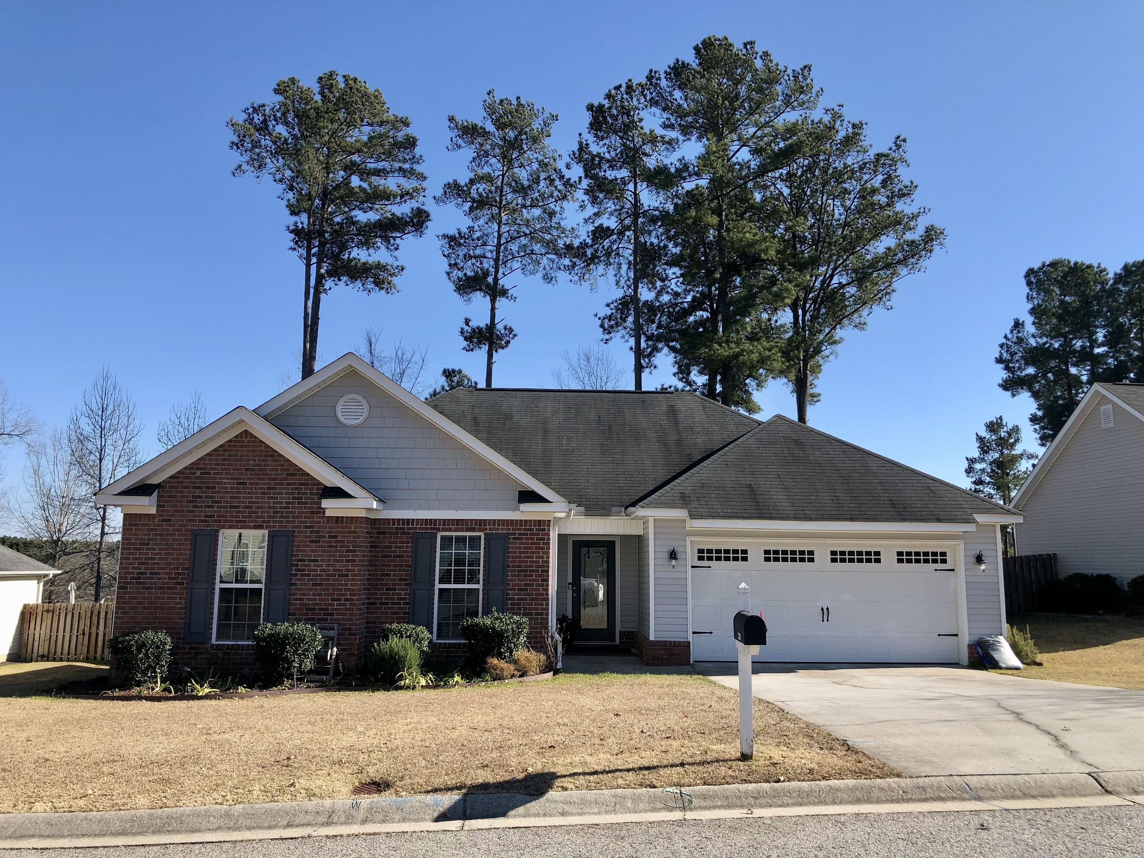 Cozy home - perfect for families and friends! 14 miles from Augusta National