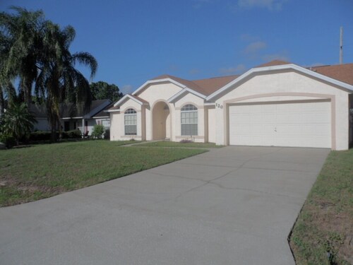 🌈✨ Magical Pink Disney Getaway | Family Fun 🏊‍♀️ • Pool 🅿️ • 3BR/2BA 🛏️🛁