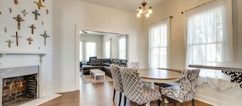 Charming 100-Year-Old Home < 1 Mi to Downtown