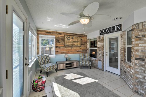 Welcoming Pensacola Home w/ Spacious Yard!