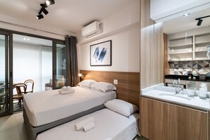 Comfort Studio | Premium bedding, blackout drapes, soundproofing, free WiFi