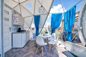 Comfort Tent | Hypo-allergenic bedding, memory-foam beds, individually decorated - Holiday Park Zator (gmina Przeciszów)