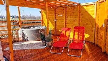 Luksustelttamajoitus | Terassi/patio