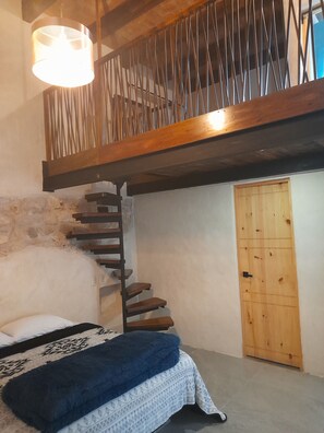 Family Quadruple Room | Iron/ironing board, free WiFi, bed sheets - Hotel Pepen (San Cristóbal de las Casas)