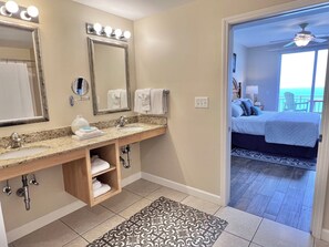 2 habitaciones, wifi gratis y ropa de cama 