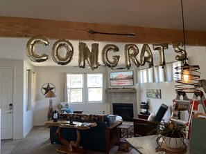 Interior - Enjoy a rustic, romantic and relaxing stay at "Woody Mountain Lodge/Spa” (Flagstaff)