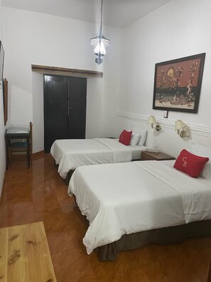 Habitación estándar | Insonorización, tabla de planchar con plancha y wifi gratis