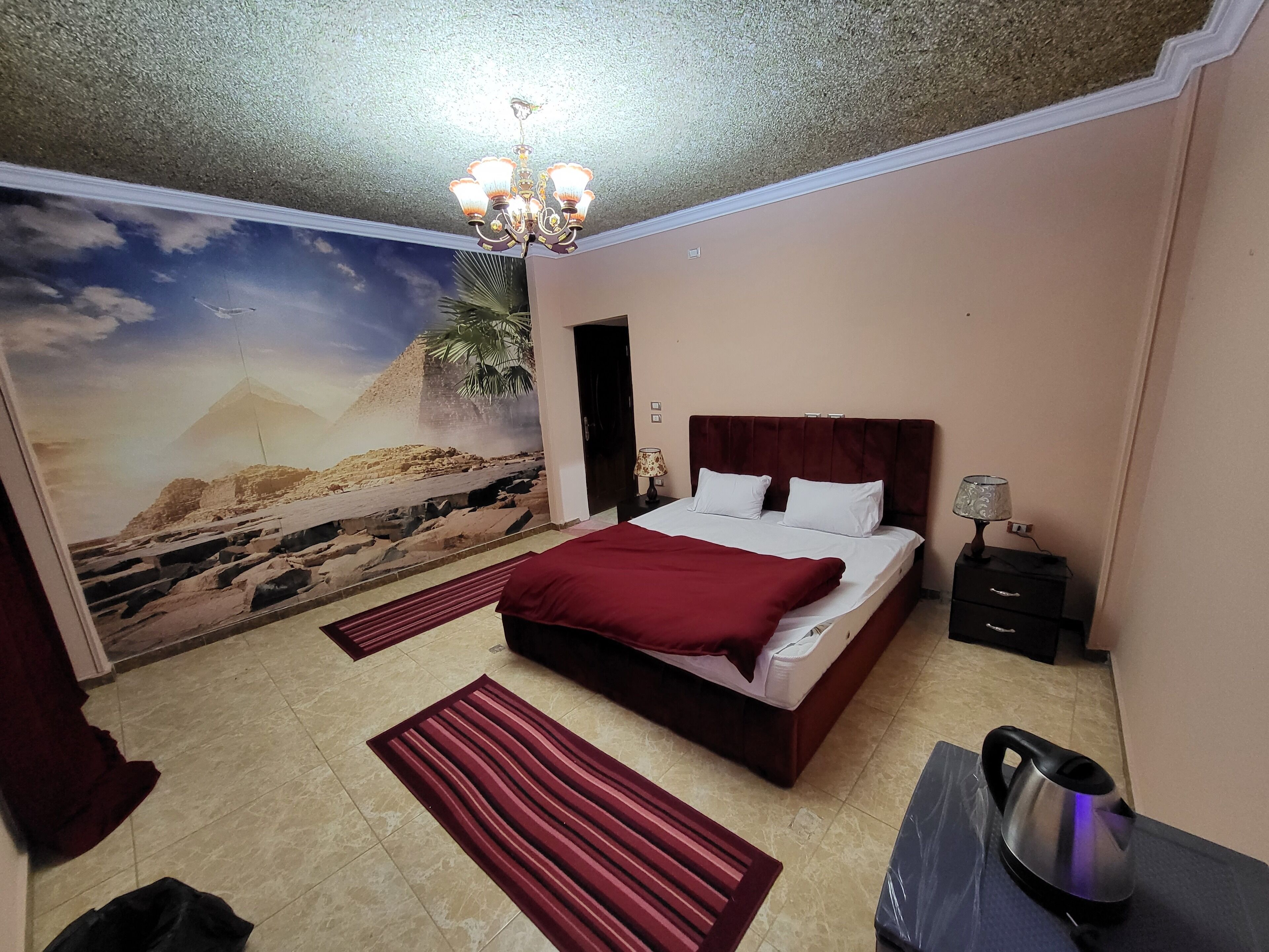 Foto - Pyramid inn