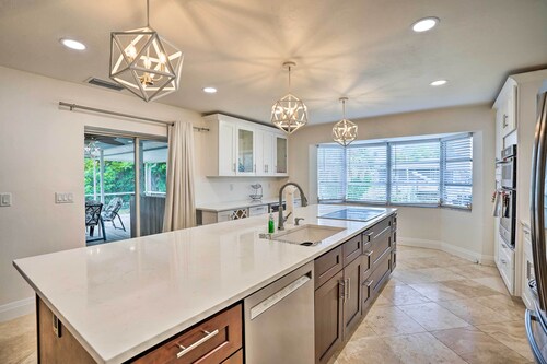 Pool Access & Beach Gear! Canalfront Naples Home