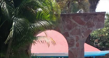 Spectacular swimming pools near Las Estacas Morelos