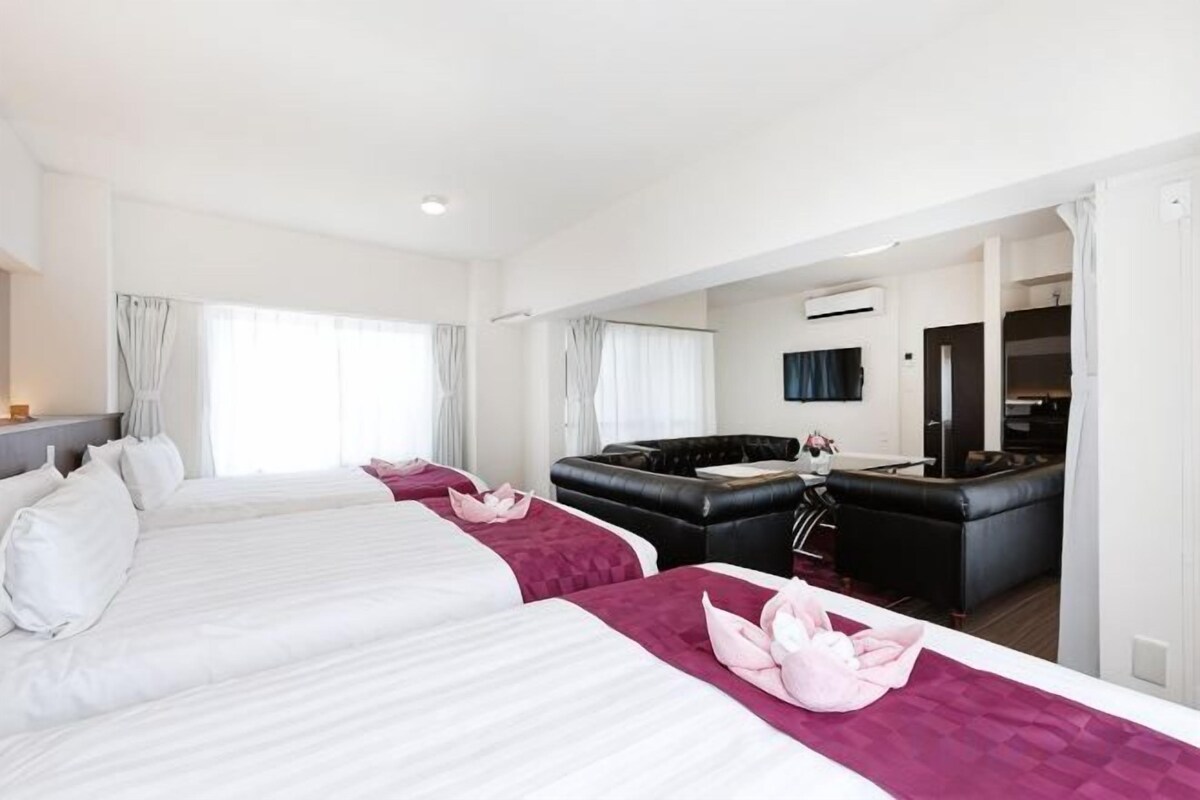 1 bedroom, laptop workspace, blackout drapes, soundproofing