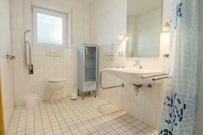 Douche, serviettes fournies