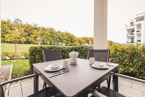 Unclassified image, 4 of 35, button - High-quality vacation apartment in Logierhaus Friedrich directly on the beach in Zingst - (Zingst)