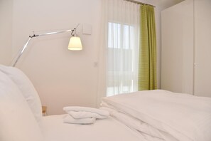 Unclassified image, 4 of 26, button - Exclusive vacation apartment in Zingst with balcony and sea view - right on the beach - (Zingst)