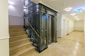 Interior - Modern 3-room apartment directly behind the Baltic Sea dyke - Logierhaus Friedrich (Zingst)