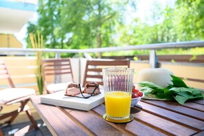 Unclassified image, 3 of 41, button - Comfortable vacation apartment in first beach row with balcony in Zingst - Residence (Zingst)